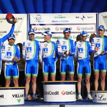 NetApp-621 Автобус команды NetApp обокрали перед стартом Джиро д’Италия/Giro D’Italia 2012