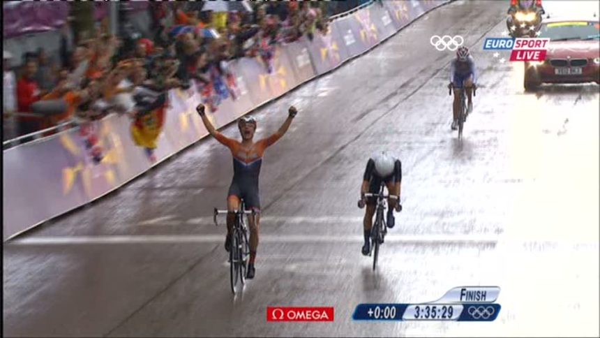 vlcsnap-2012-07-29-17h40m24s2211 Олимпийские игры/Olympic Games 2012 Женская групповая шоссейная гонка