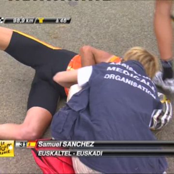 vlcsnap-2012-07-08-15h43m40s1231 Самуэль Санчес сошёл с Тур де Франс/Tour de France 2012