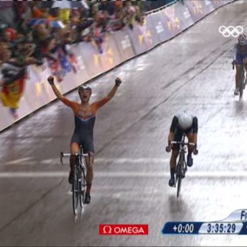 vlcsnap-2012-07-29-17h40m24s2211 Олимпийские игры/Olympic Games 2012 Женская групповая шоссейная гонка