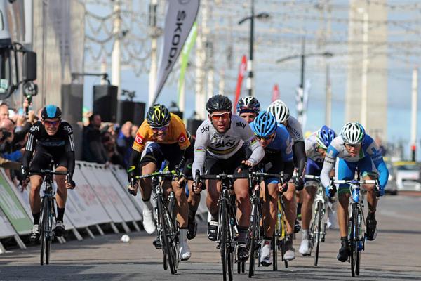 Mark-Cavendish-Sky-89549651 Тур Британии/Tour of Britain 2012 4 этап