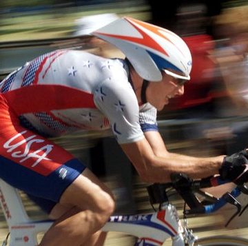 Lance_Armstrong_time_trial_Sydney_20001 МОК может лишить Армстронга бронзовой медали Олимпиады 2000