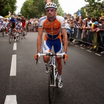 Denis-Menchov-491 Денис Меньшов займётся тренерской работой в профессиональном велоспорте