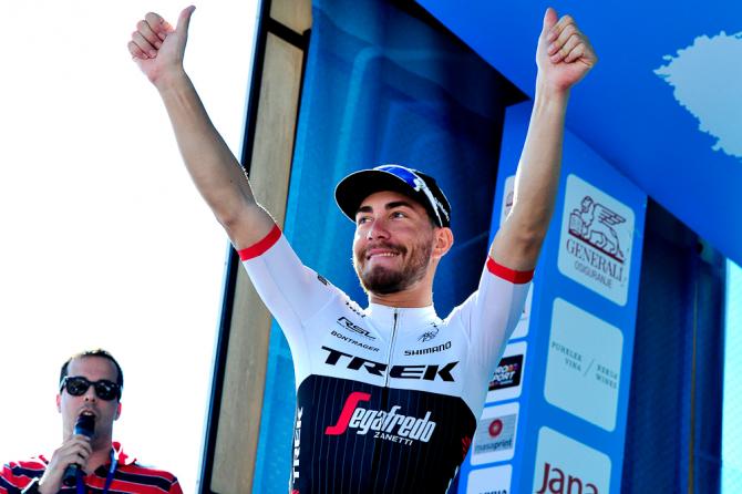 Giacomo Nizzolo (Trek-Segafredo) on the stage 3 podium in Croatia (фото: Bettini Photo)