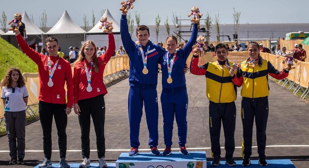 Варвара Овчинникова и Илья Бескровный выиграли золотую медаль в BMX-рейсе на юношеских Олимпийских играх-2018