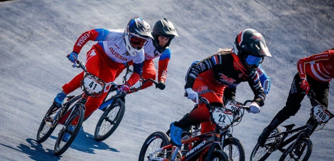 Итоги заключительного этапа Кубка мира по BMX-суперкросс в Сакарье
