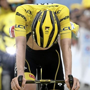 Датчанину Вингегору удалось выиграть 11 этап «Тур де Франс» и войти в лидеры общего зачета