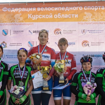 Результаты чемпионата России в парной гонке и Всероссийских соревнований на шоссе среди женщин в Курске