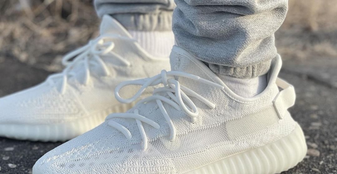 image Кроссовки Yeezy Boost 350 V2 на сайте Based