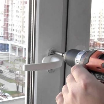 Фирма Фикс ПВХ: надежный ремонт окон в Киеве