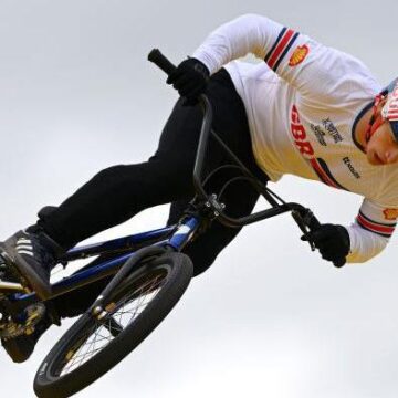 aa0bb118dc2dac855cdcaacb9d263a2a Смотрите чемпионат мира по городскому велоспорту на BBC