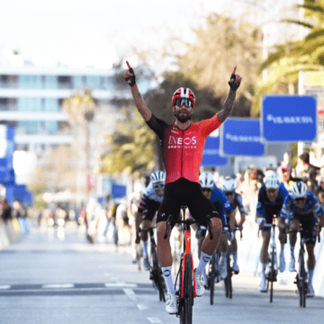 «Смешно» — Стадия сбита после того, как Пелотон идет не так