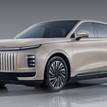 2 Обновленный модельный ряд Exeed