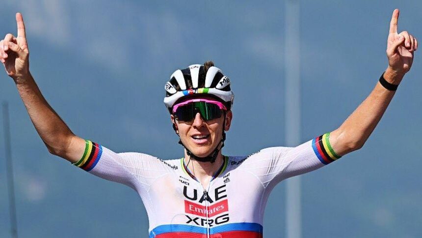 30afcefe40358216ebc4fe8ab371dd89 Погакар ведет дофина после доминирования подъема шестой стадии