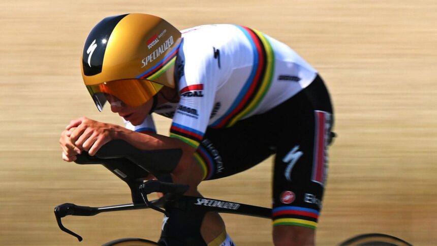 Vendepoel выигрывает четырехкратный испытание дофина, чтобы взять на себя лидерство