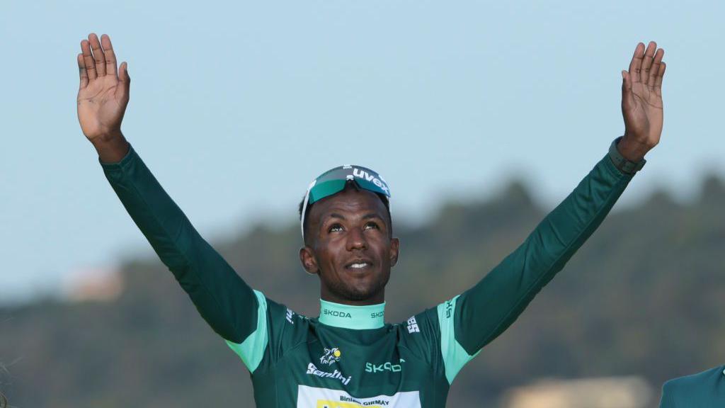 6fc44ab076b4bdf7ca6fa64464e5e8f8