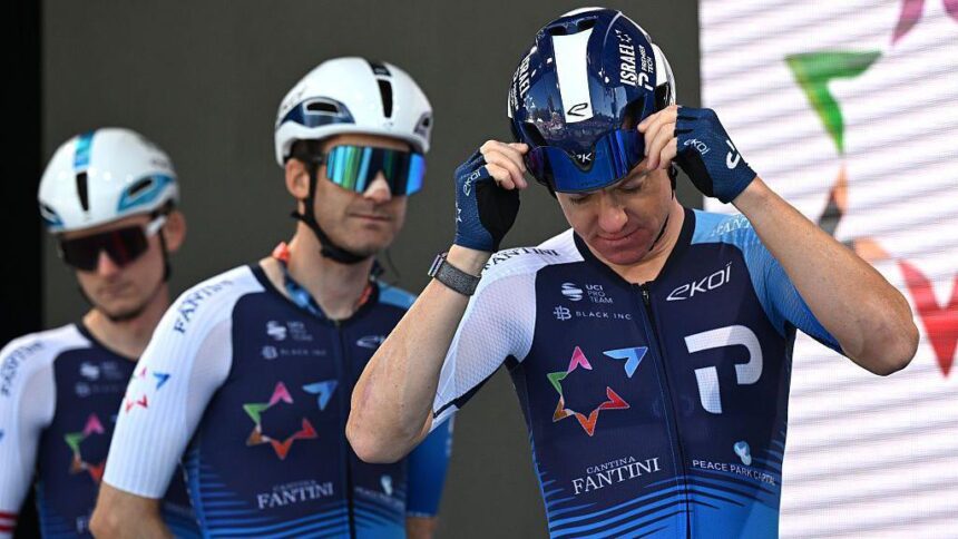 2b2cebd8f59c019ba4d49631f93b6c93 Israel-Premier Tech запретили участвовать в гонке из-за опасений протеста