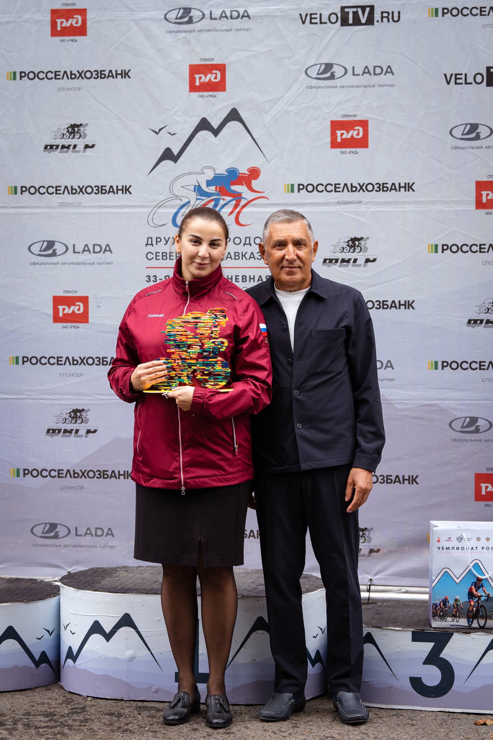 6b27b18176df1b0b8a60104d74f067af