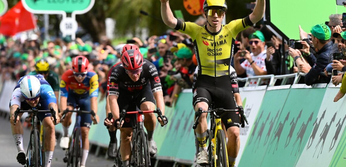 Бреннан бежит к победе на третьем этапе Тура Британии