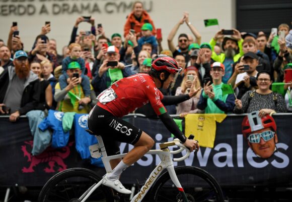 Поездка Томаса вовремя опускает занавес блестящей карьеры