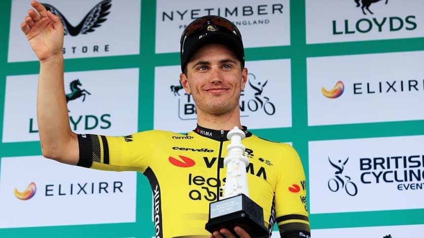 e9361b592c154d22cabd06eee98d3ef9 Коой выиграл первый этап захватывающего тура по Британии