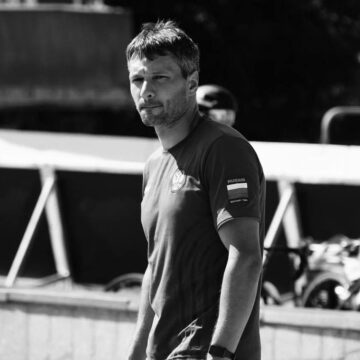 Скончался начальник сборной команды России по велоспорту на шоссе Антон Крапивин