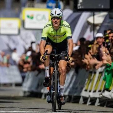 Артем Ныч во второй раз подряд выиграл многодневку в Португалии