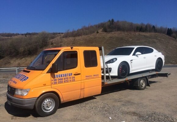 Евакуатор у Мукачеві та Закарпатті: допомога на дорогах України та Європи