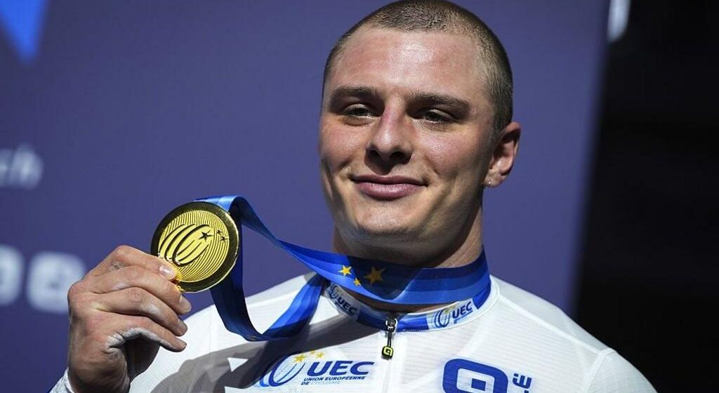 Ричардсон из Великобритании снят с чемпионата мира