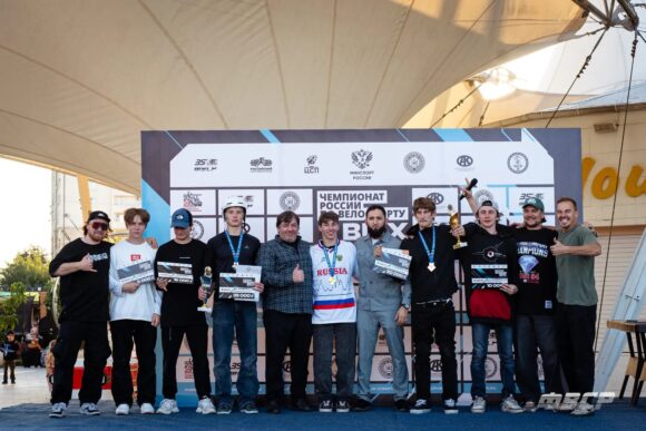 d3b1dd74133c0ee5d89807a2037e682e Денис Иванов — чемпион России по BMX-фристайлу «дерт»